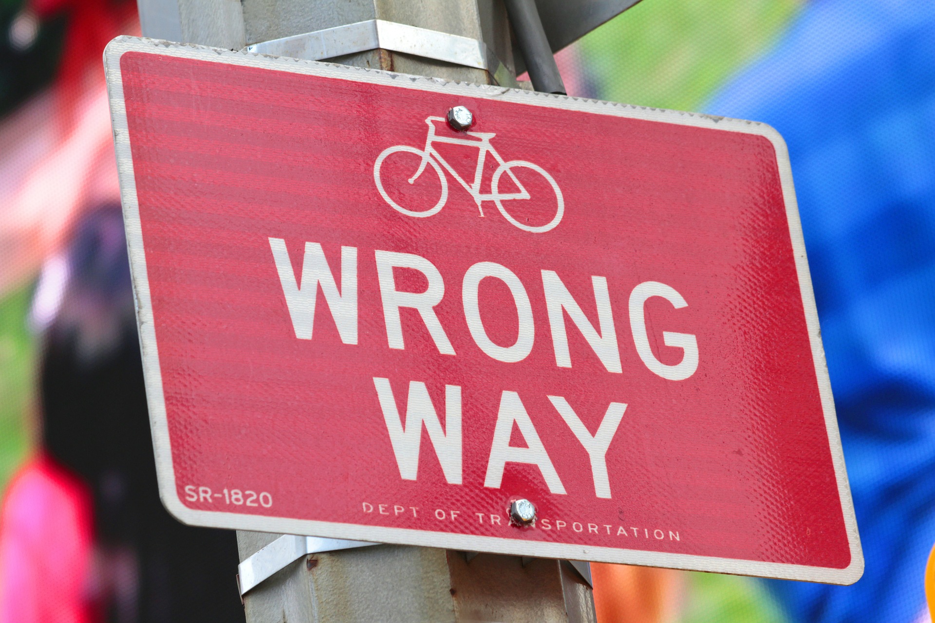 Wrong way signpost